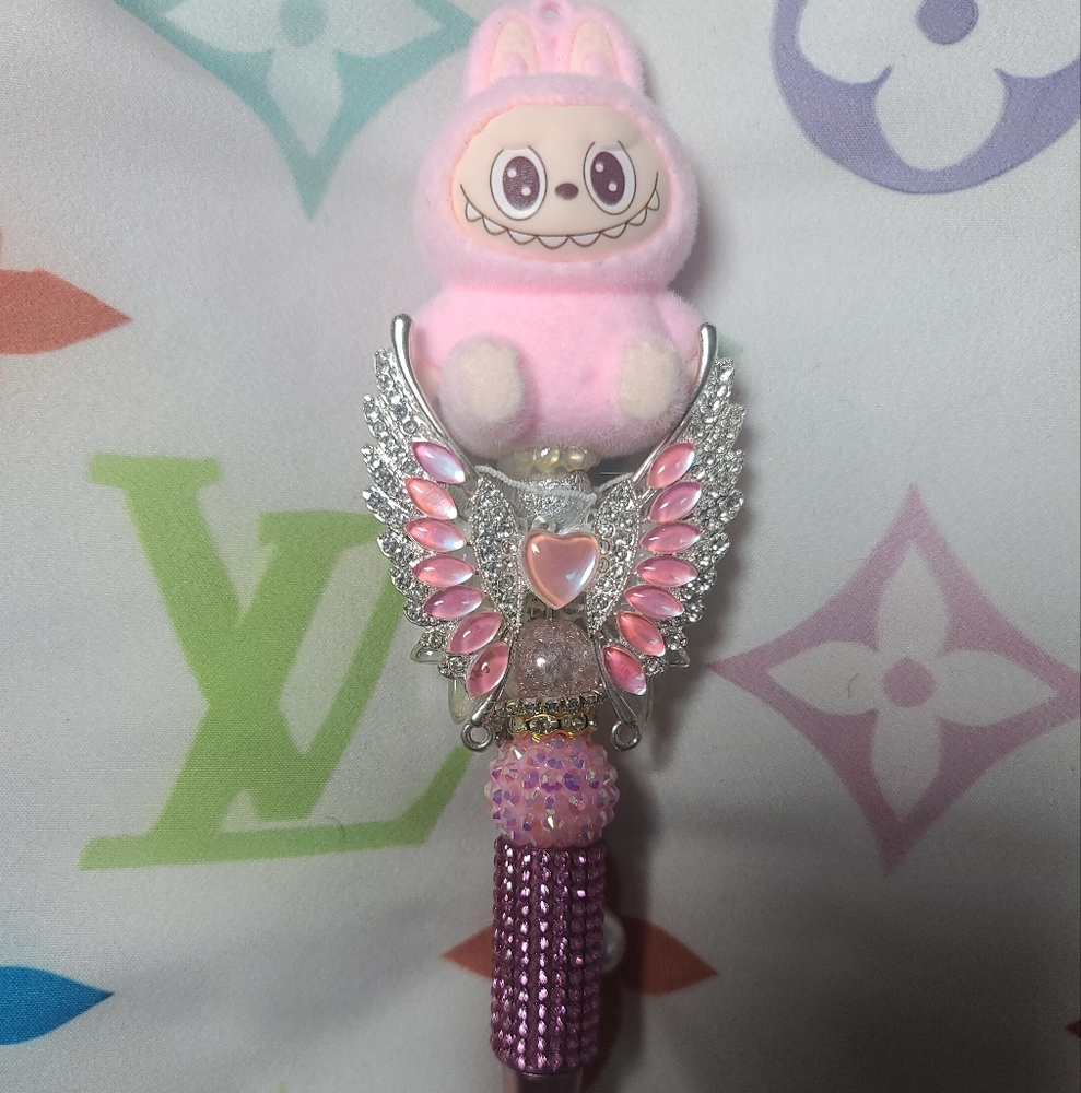 Labubu  Pen - Picture 2 of 3
